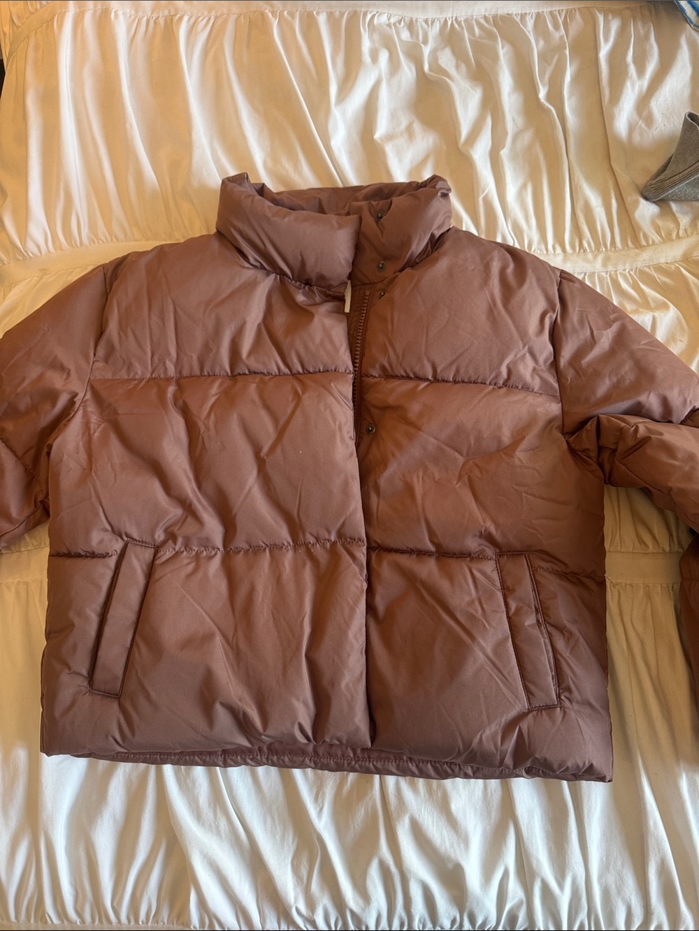 Old Navy Women's Mauve Brown Oversized Puffer Jacket